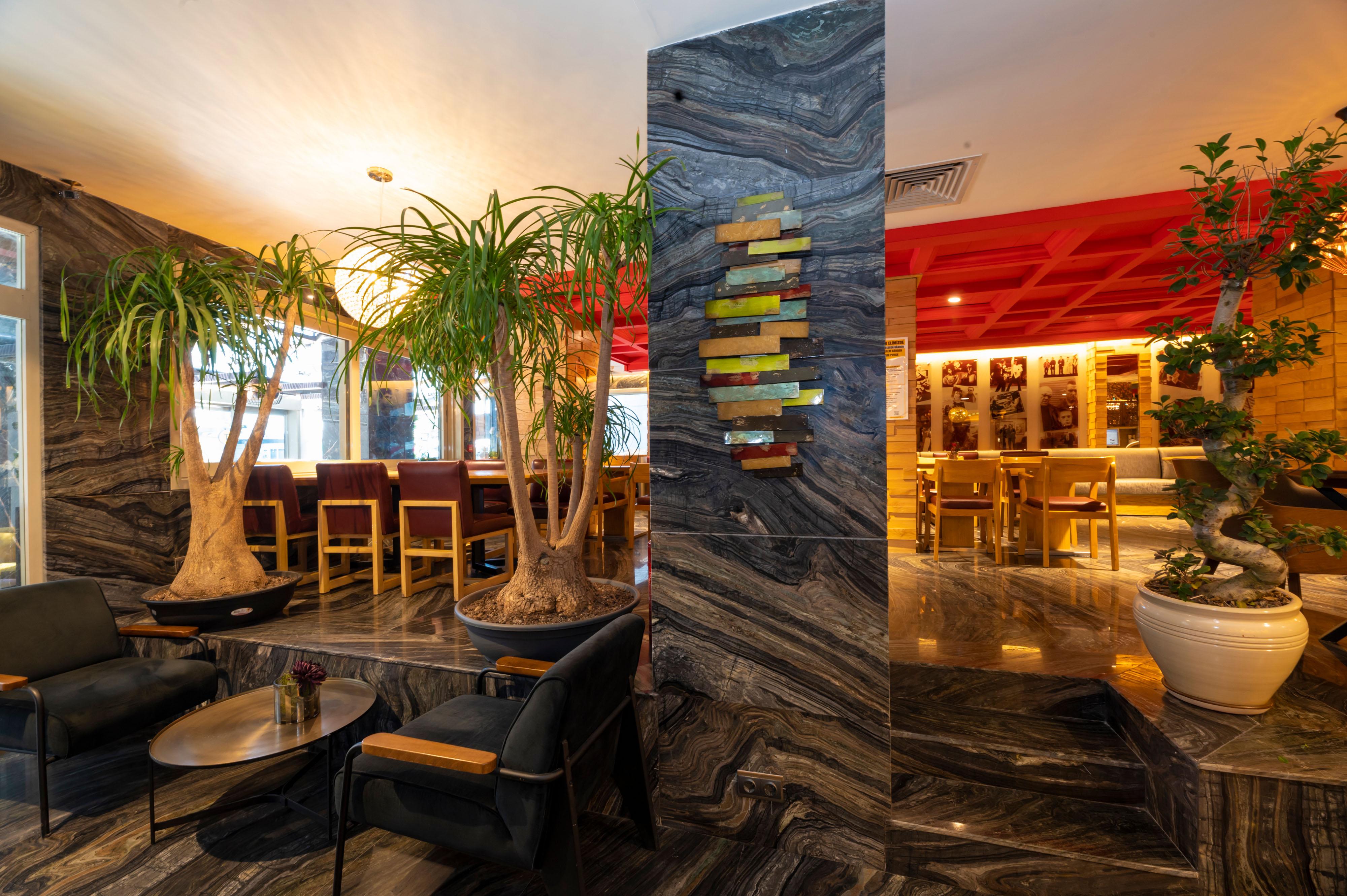Ramada By Wyndham Istanbul Pera Taksim Hotel Ngoại thất bức ảnh Interior of the restaurant