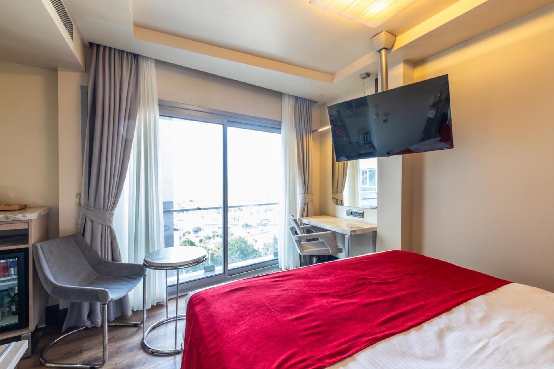 Ramada By Wyndham Istanbul Pera Taksim Hotel Ngoại thất bức ảnh